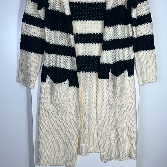 SIMPLEE stripe sweater duster - Picture 6 of 9